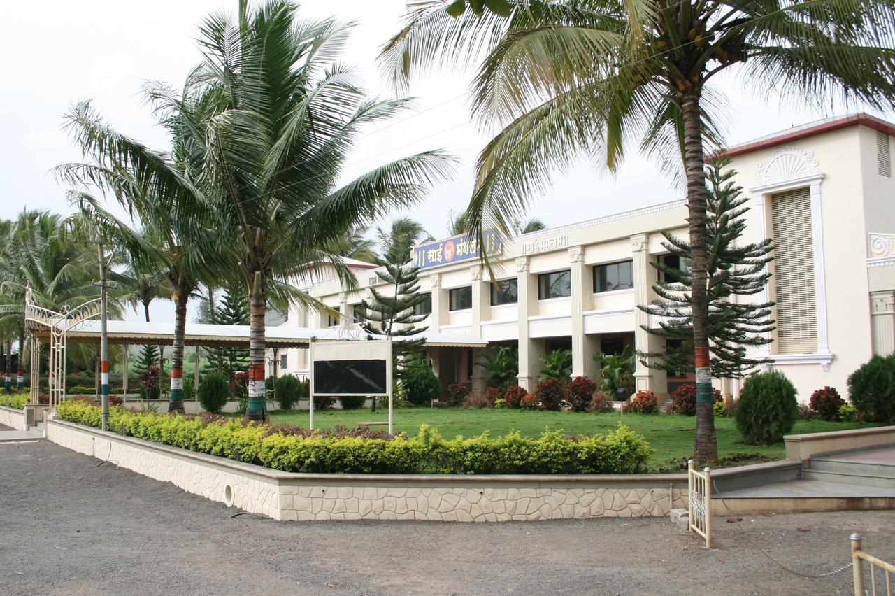 Hotel Sai International Peth  ภายนอก รูปภาพ