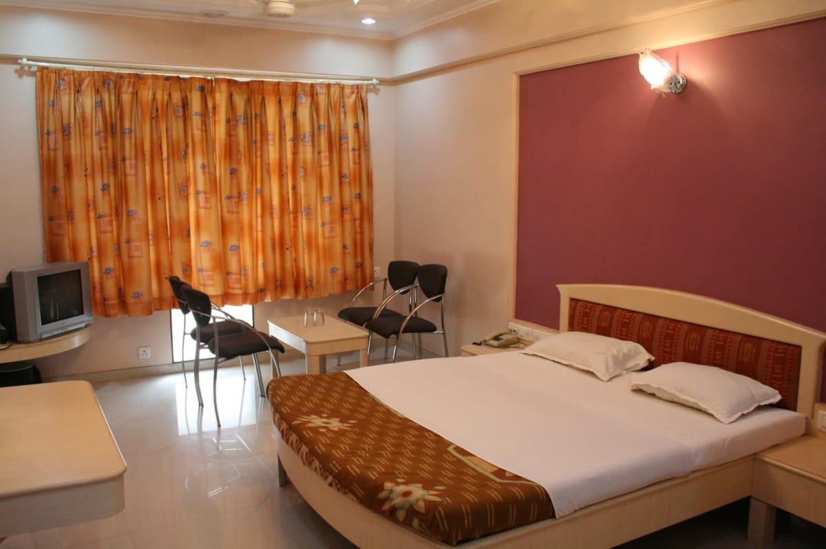 Hotel Sai International Peth  ภายนอก รูปภาพ